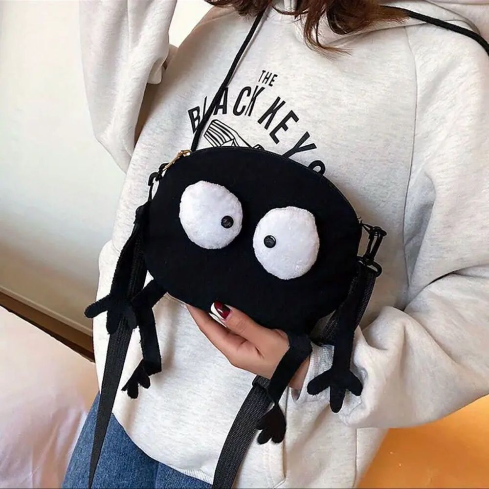 Black and White Cartoon Character Crossbody Bag - Picture 5 of 8